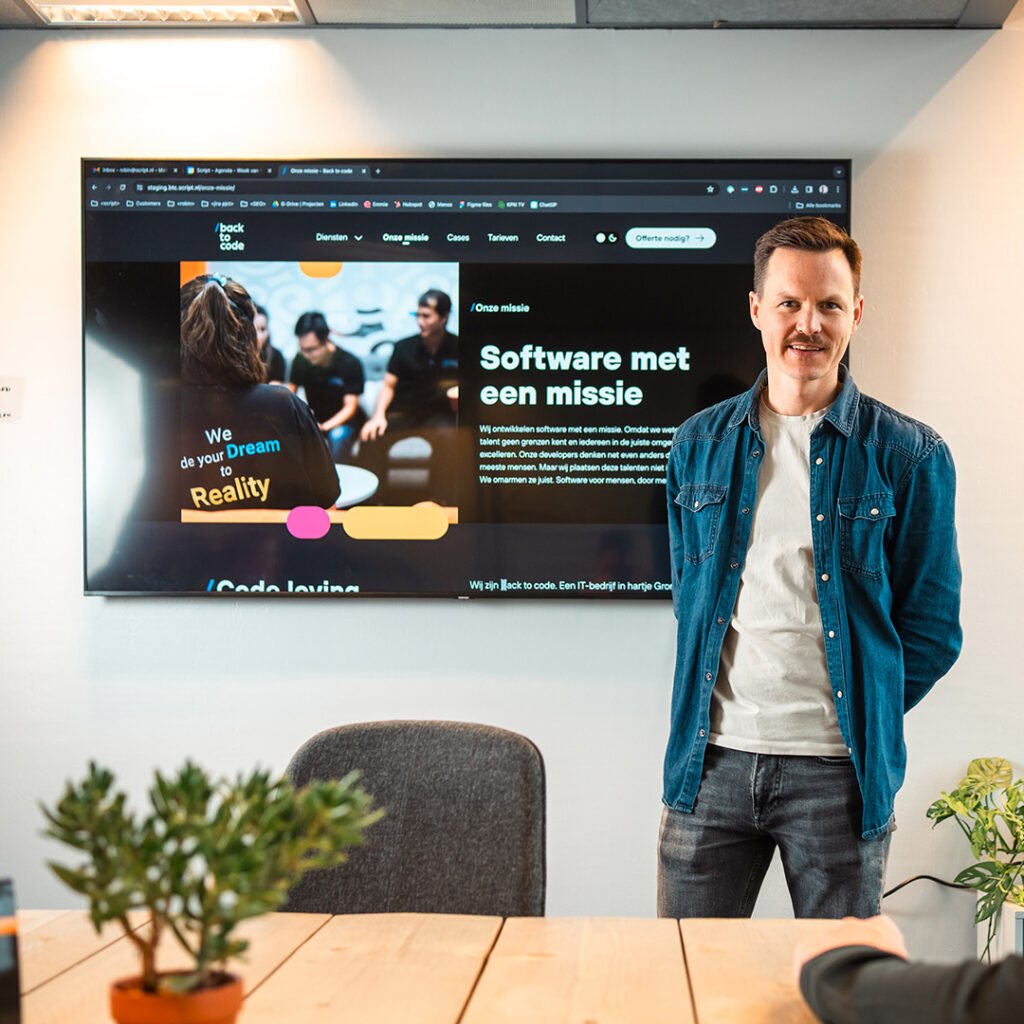 Bert Kat, Back to code